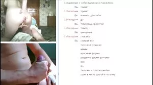 Une MILF vieille cougar cochonne aux gros seins commande la livraison à domicile de Manmeat