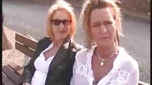 Brazzers: Trio de fétichisme des vieille mamie cochonne pieds avec Kitana Lure et Lily Joy sur PornHD