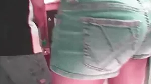 Kelsi Monroe a besoin d'un gros vieille mamie cochonne papa dans le cul
