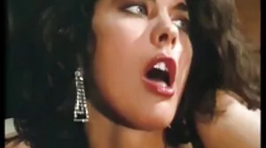 Maniac Jordi vieille bourgeoise cochonne laboure la mère de son meilleur ami Georgie Lyall