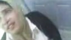 Nancy et Kris, vieille cochonne mature lesbiennes sensuelles, se font plaisir