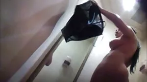 REALITY KINGS vieille cochonne mature Roomie problématique a besoin de BF's D!
