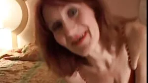 Facials4K : Plusieurs soins du visage à l'explosion de sperme offerts en cadeau pour Noël grosse et vieille cochonne sur PornHD