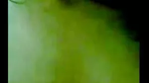 Johnny vient au dîner 4 vieille tres cochonne et sur le visage de sa femme !