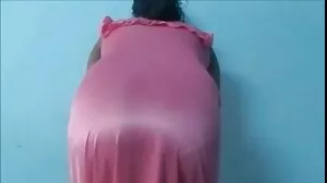 Lesbiennes video de vieille femme cochonne Fanny Footing w SexBombs de qualité militaire