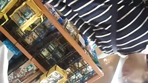 Hot Cougar offre sa chatte à vieilles cochonnes porn son beau-fils